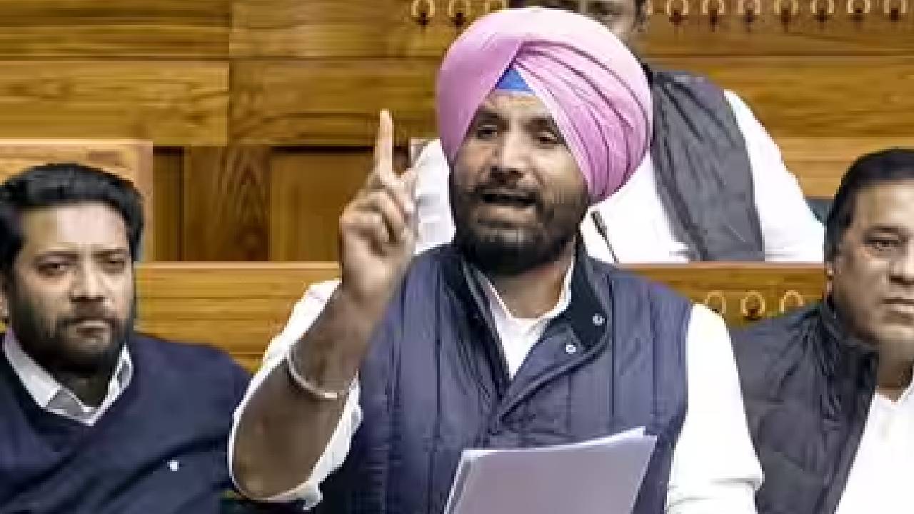 पंजाब कांग्रेस में बड़ा बदलाव, राजा वड़िंग ने छोड़ा प्रदेश अध्यक्ष पद; राहुल गांधी को सौंपा इस्तीफा