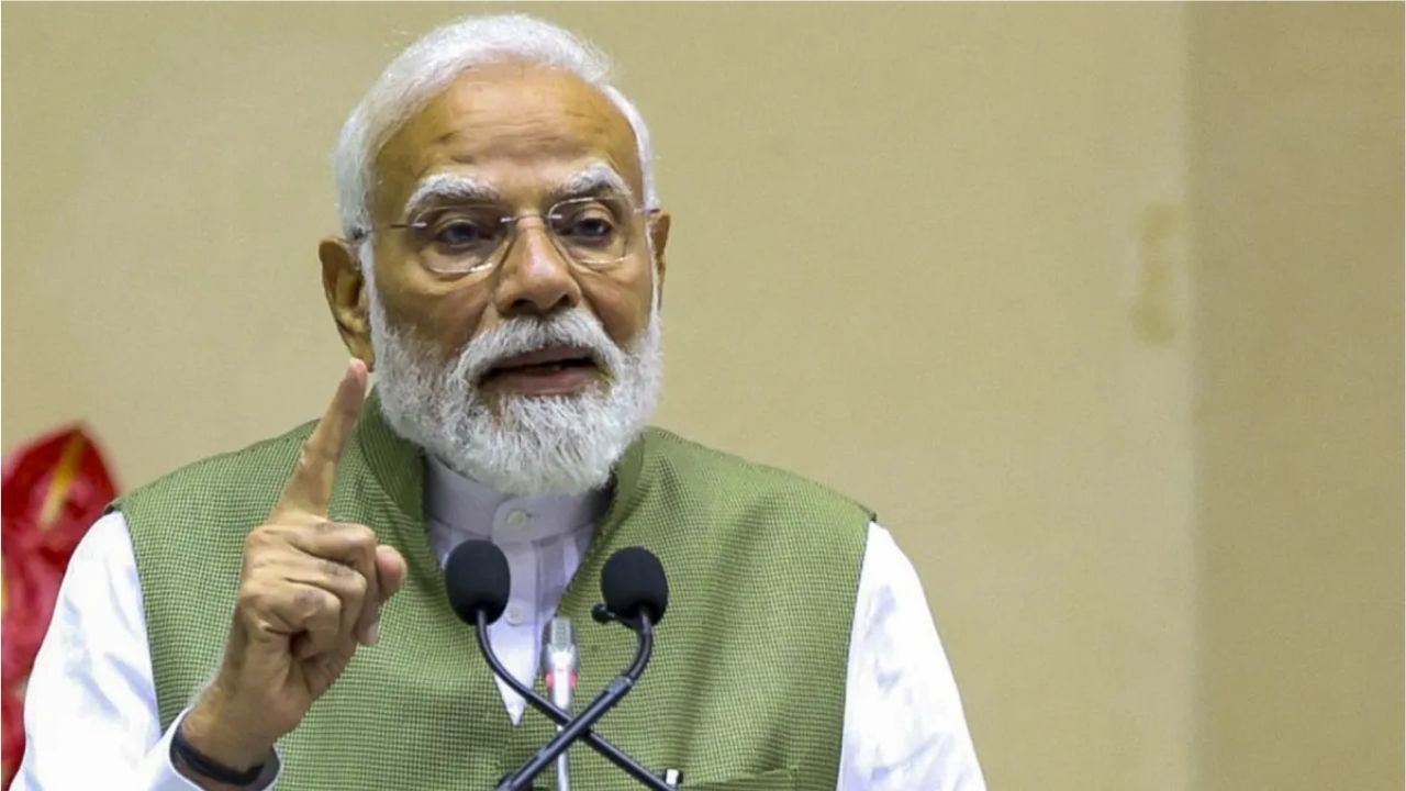‘रील के जमाने में Shortcut से बचें’, PM मोदी ने युवाओं को दिया गुरुमंत्र; कहा - धैर्य और संघर्ष ही असली रास्ता...