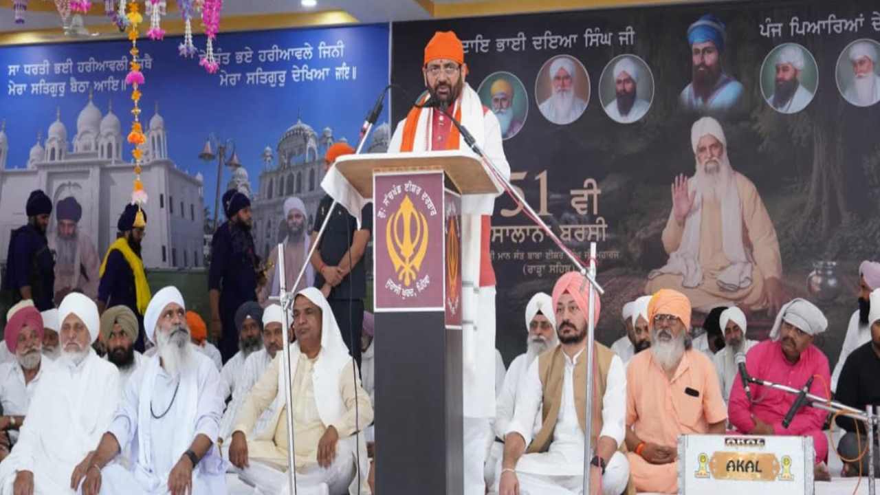 Haryana News: संत बाबा ईशर सिंह जी की 51वीं बरसीं पर पिहोवा पहुंचे CM सैनी, सेवा-सिमरन का दिया संदेश