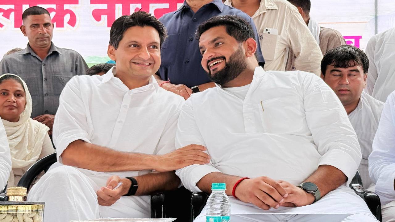 Haryana News: दीपेंद्र हुड्डा का BJP पर हमला, बोले- ‘हरियाणा में सरकार ही चुरा ली गई’, चुनाव आयोग पर भी उठाए सवाल