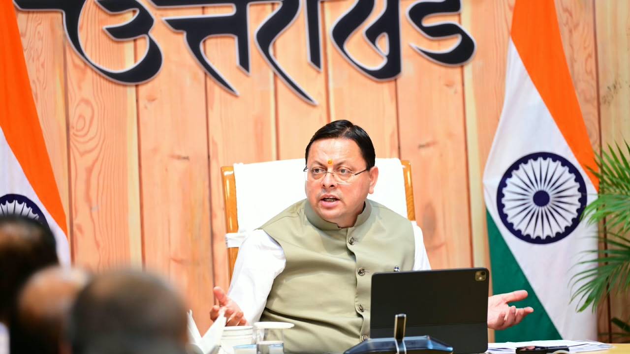 Uttrakhand News: सीएम धामी का विकास प्राधिकरणों को सख्त निर्देश, बोले-लंबित मास्टर प्लान और परियोजनाओं में तेजी लाएं
