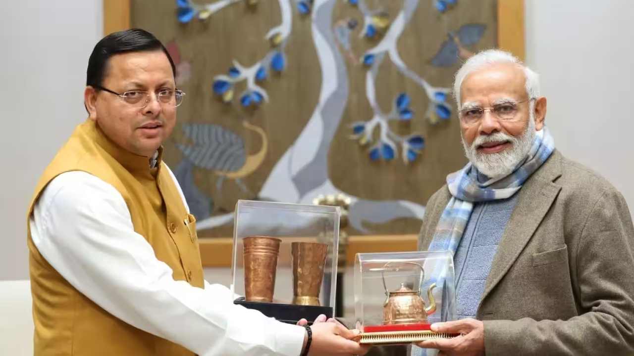Uttarakhand News: सीएम धामी के जन्मदिन पर पीएम मोदी की शुभकामनाएं, कहा- विकसित भारत के निर्माण में अहम भूमिका निभाएंगे
