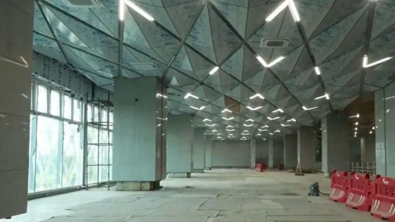 सूरत स्टेशन को दिया हीरे का आकार, मुंबई BKC का काम जारी; अंतिम चरणों में बुलेट ट्रेन कॉरिडोर का निर्माण कार्य