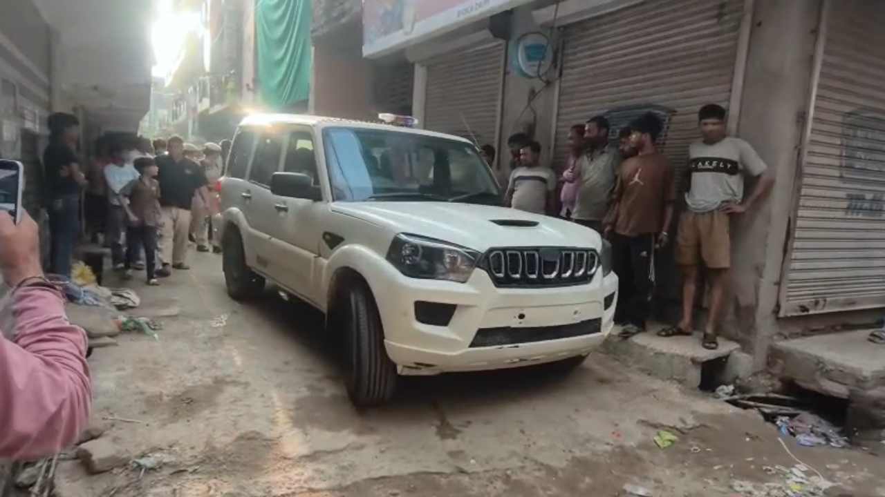 हरियाणा के फरीदाबाद में मकान के अंदर चल रहा था देह व्यापार, महिला थाना पुलिस की छापेमारी