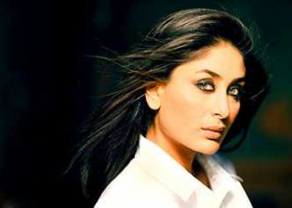 सैफ बहुत कम फिल्में देखते हैं : करीना