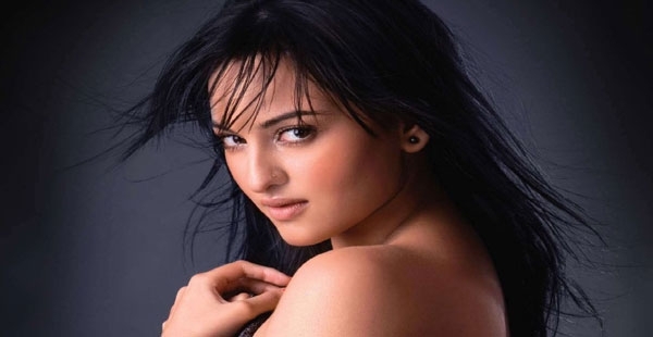 पिता के दम पर नहीं बनी हूं अभिनेत्री: सोनाक्षी