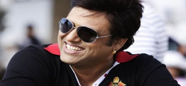 गोविंदा को महंगा पड़ा थप्पड़, पीडित पहुंचा सुप्रीम कोर्ट 