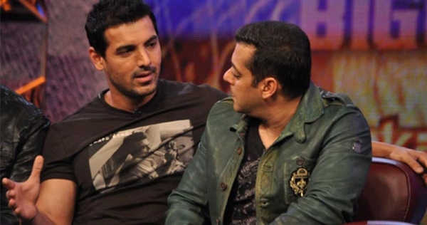 फिल्म के टाइटल पर भिड़े सल्लू और जॉन