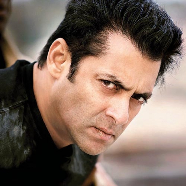 काले हिरण शिकार मामले में सलमान को सुप्रीम कोर्ट का नोटिस