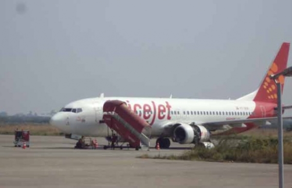 स्पाइसजेट को लगा झटका, परिचालन हुआ ठप्प