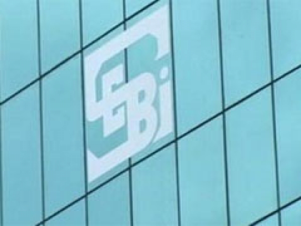सेबी की सख्ती, 260 लोगों पर लगाई रोक