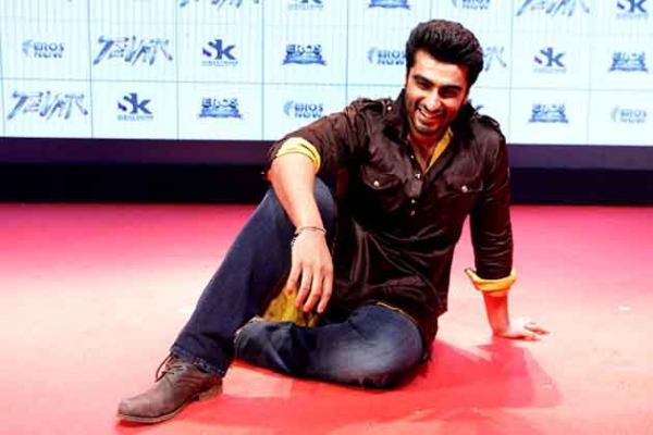 तेवर में अर्जुन कपूर को मिला एक और गुरु