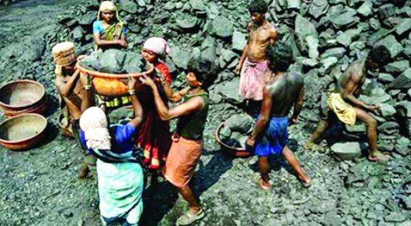 कोल इंडिया के शेयर बिक्री पर मुहर, कामगारों में आक्रोश