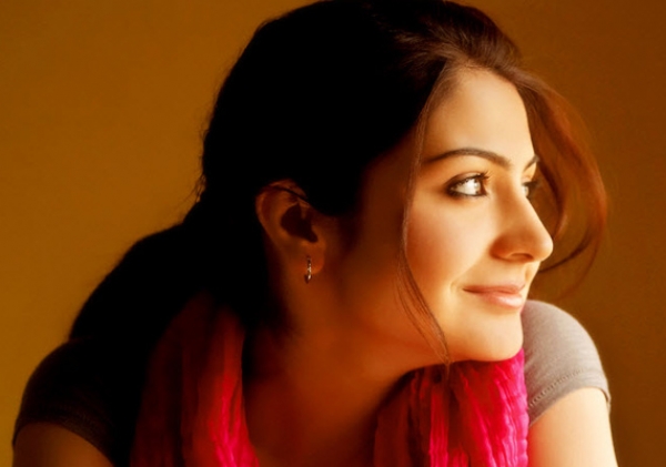 अनुष्का की फिल्म एनएच-10 का ट्रेलर लॉन्च