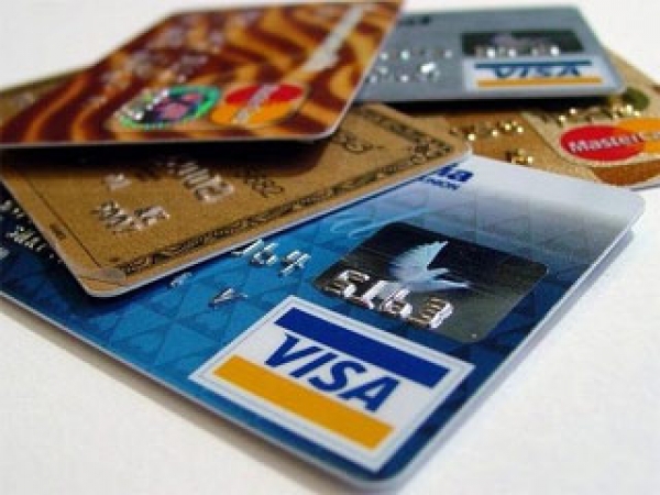 क्रेडिट कार्ड के बकाये पर घटाओ ब्यांज दर