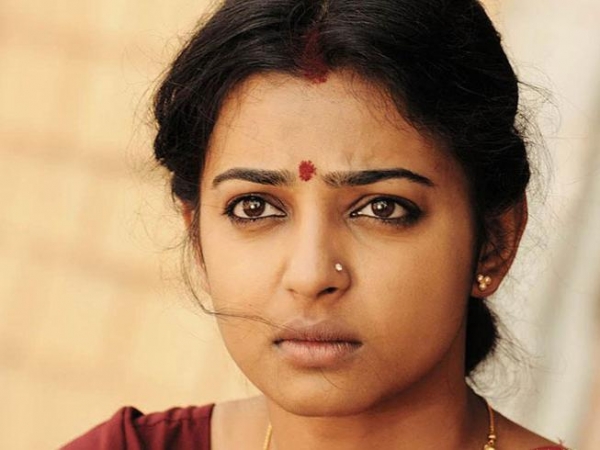 राधिका न्यूड सेल्फी, वायरल होने से हुई परेशान,कहा ये असली नहीं