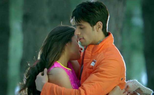  अब एड में भी आलिया-सिद्धार्थ मचाएंगे धमाल 