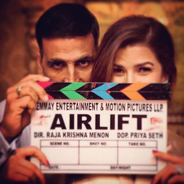  फिल्म एयरलिफ्ट में अक्षय के साथ निम्रत