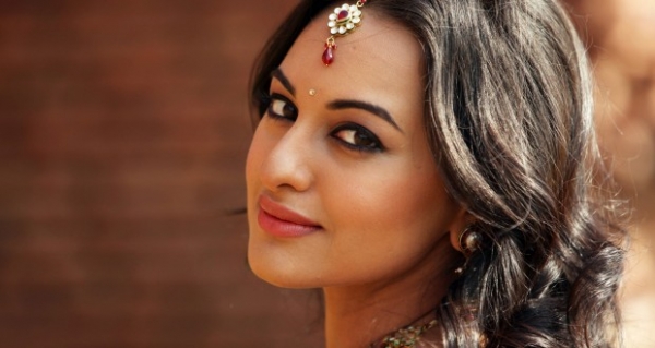 जब सोनाक्षी ने बोला पापा का डायलॉग