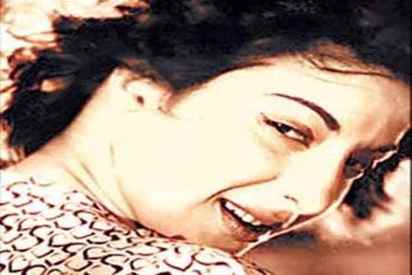 नरगिस दत्त के जन्मदिन पर गूगल ने दी श्रद्धांजलि