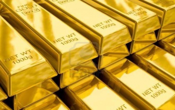 गोल्ड़ का शुल्क मूल्य घटाकर किया गया 385 डॉलर प्रति 10 ग्राम
