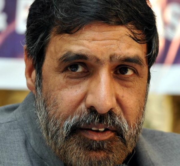 देश की अर्थव्यस्था खराब स्थिति में है: आनंद शर्मा