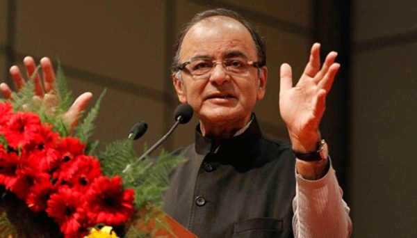 बेहतर मानसून से विकास की राह संभव है: वित्त मंत्री