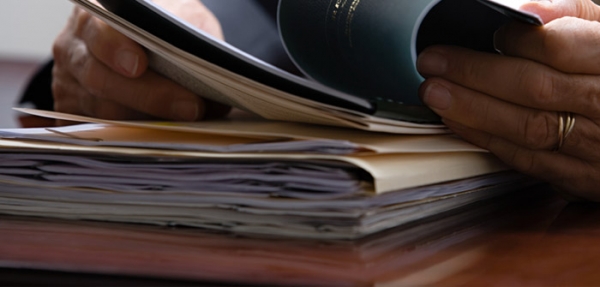 भारत में ब्यूरोक्रेसी पर लगे पांबदी: अमेरिका