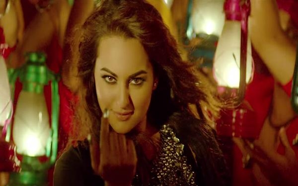 सोनाक्षी सिन्हा आइटम सॉन्ग नाचन फर्राटे में आऐगी नजर