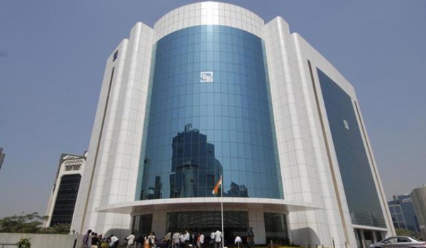 सेबी ने शेयर बाजार में अरबों डॉलर की कर चोरी का किया खुलासा