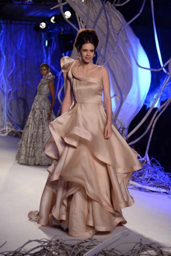 कल्कि कोचलिन बनी नेहा धूपिया की फैंन