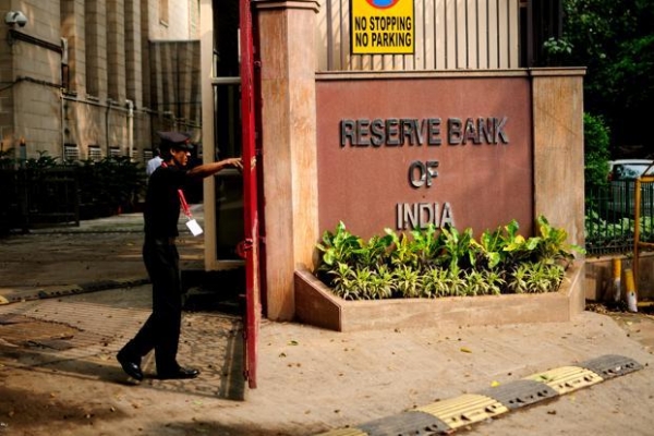 RBI की ब्याज दर में कटौती को लेकर बढ़ी मुश्किल