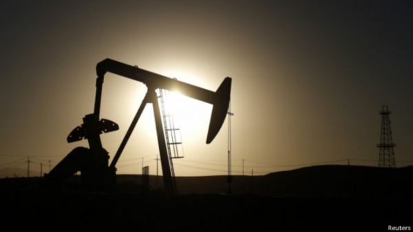 कच्चा तेल 21 फीसद लुढ़का