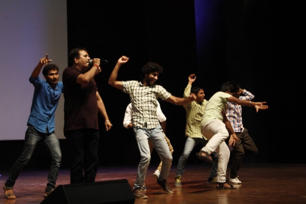 मदवि का पहला केंद्रीकृत इंडक्शन प्रोग्राम हुआ संपन्न, विधार्थियों ने जमकर की मस्ती