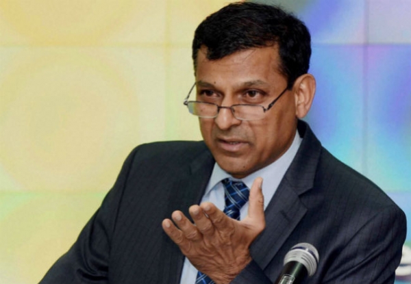 रघुराम राजन ने दिए भारतीय इकॉनमी में तेजी के संकेत