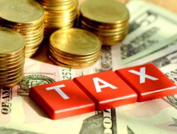 टैक्स चोरो की की जानकारी देने परह मिलेगा 15 लाख का इनाम