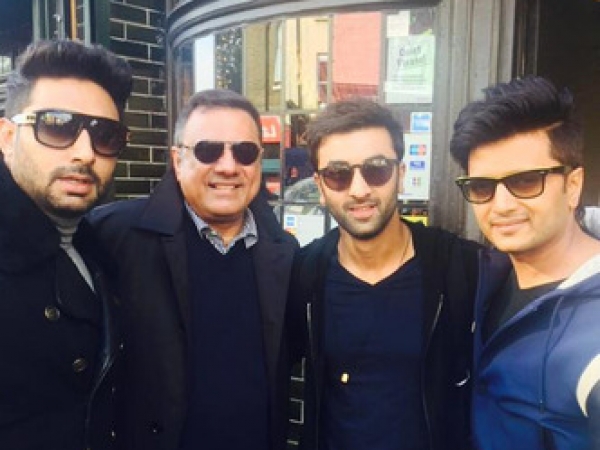 अभिषेक और रितेश फिल्म ऐ दिल है मुश्किल के सेट पर पहुंचे