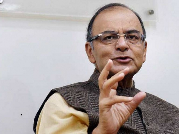 जेटली बोले, जल्द बड़े नकदी लेन-देन पर पैन कार्ड की जानकारी अनिवार्य होगी