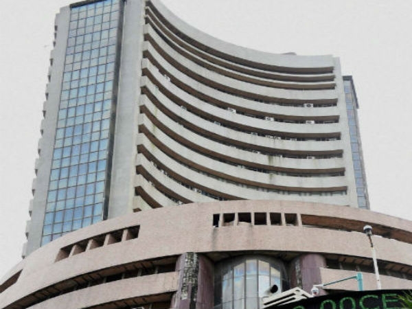 शेयर बाजार: सेंसेक्स 0.5% मजबूत