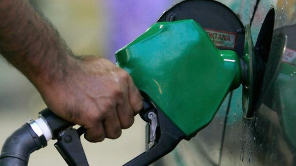 पेट्रोल-डीजल की कीमतो में आई गिरावट