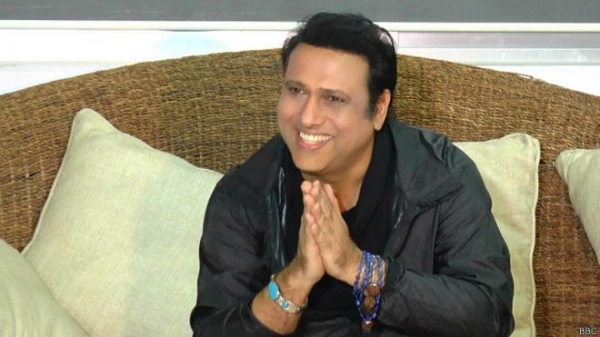 गोविंदा को आज फैन से मांगनी पड़ी माफी