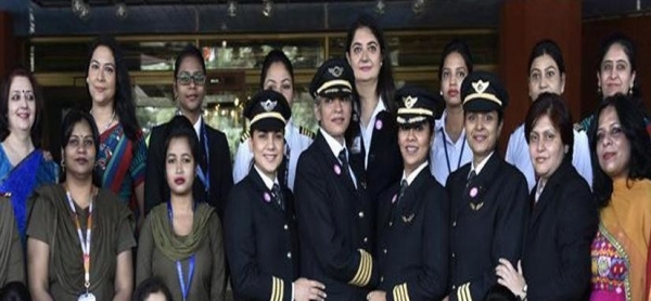 एयर इंडिया ने भरी महिला संचालित विश्व की सबसे लंबी उड़ान