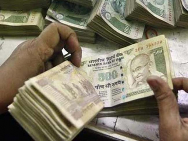 एशिया की टॉप करंसीज में पहुंचा रुपया