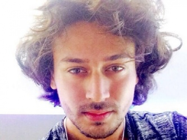 टाइगर श्रॉफ के बयान से सोशल मीडिया पर मचा बवाल