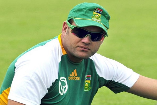 मुझे दक्षिण अफ्रीकी कहलाने में महसूस हो रही शर्म: कैलिश