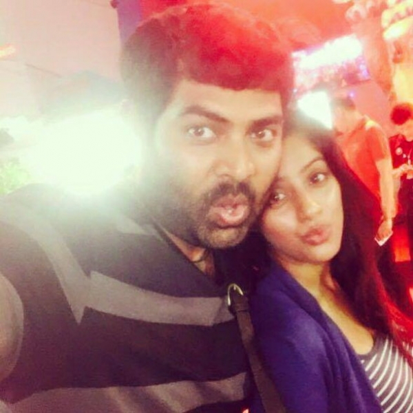 थाईलैंड में संध्या बिंदणी ने ऐसे मनाई एनिवर्सरी