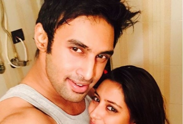 प्रत्यूषा बनर्जी मामलाः परिवार ने SC से राहुल की अग्रिम जमानत रद्द करने की मांग की