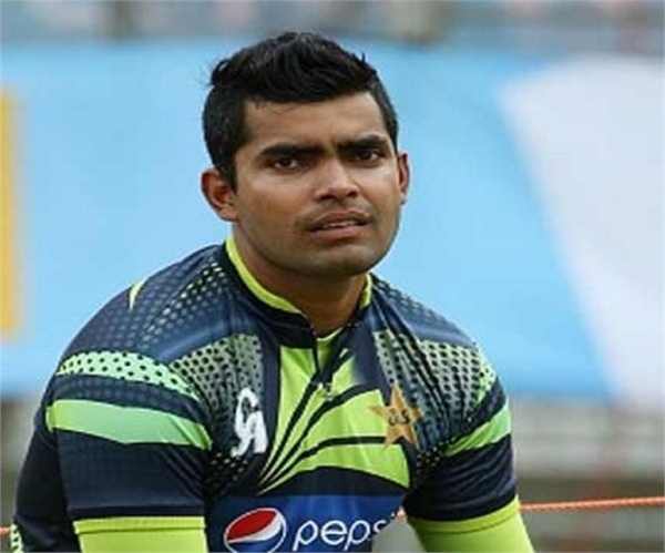 जानिए आखिरकार क्यों उड़ा उमर अकमल का मजाक