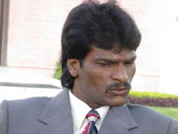 धनराज पिल्लै ने मुंबई टेबल टेनिस लीग में टीम खरीदी