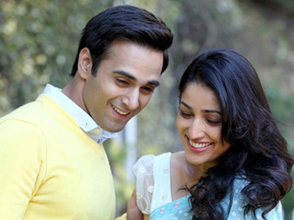 पुलकित की पत्नी ने लगाया घर तोड़ने का आरोप